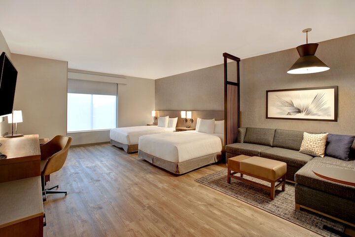 Room 56 of 92