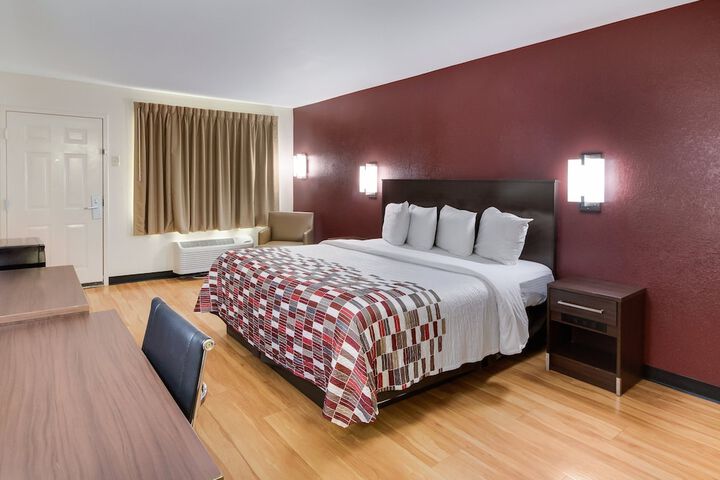 Room 19 of 36