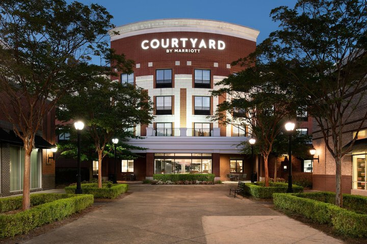 Hotel 2 of 35