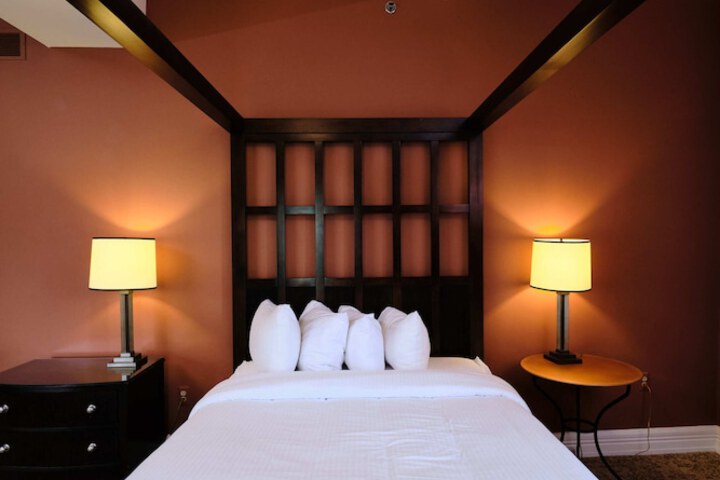 Room 117 of 185