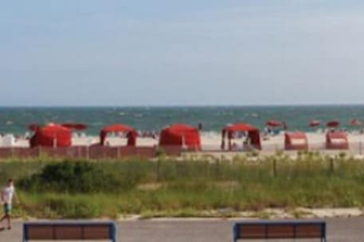 Montreal Beach Resort