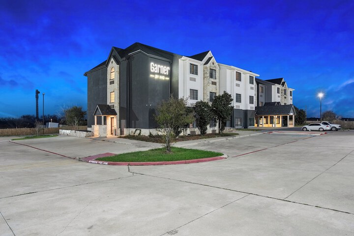 Garner Hotel Gonzales by IHG