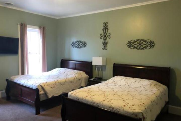 Cook Mansion Bed and Breakfast