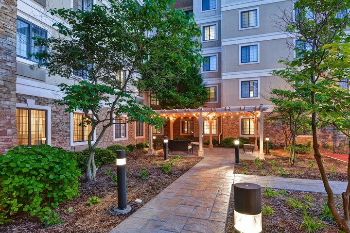 Homewood Suites by Hilton Aurora Naperville