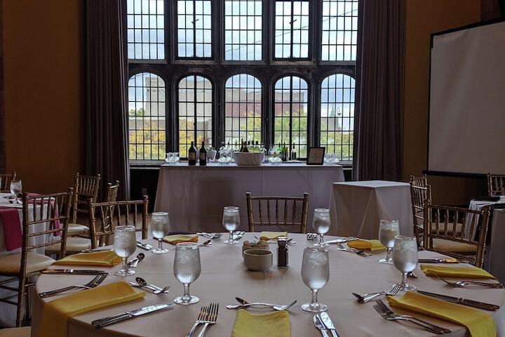 The Tudor Arms Hotel Cleveland - a DoubleTree by Hilton