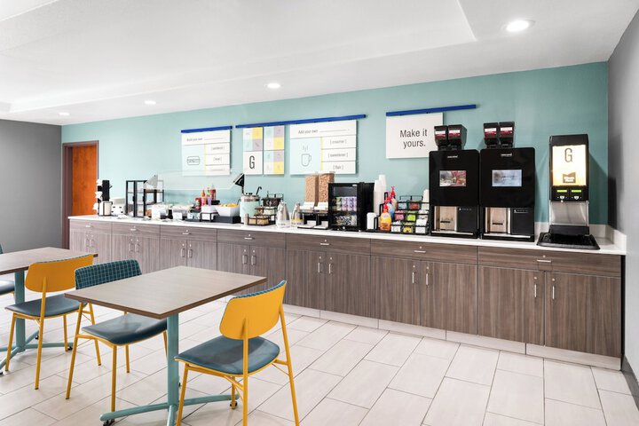 Garner Hotel Brookings by IHG
