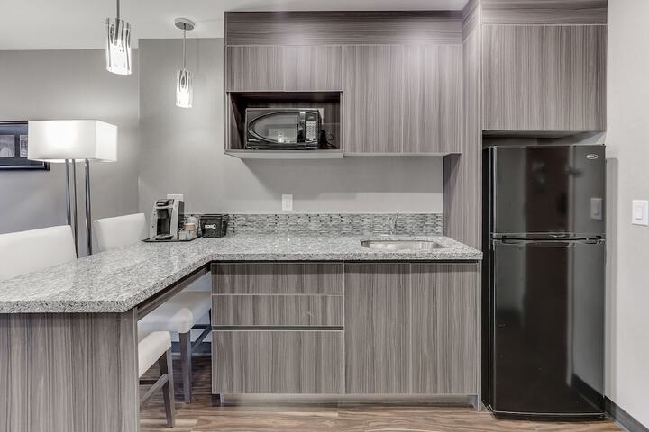 Home Inn & Suites Saskatoon South