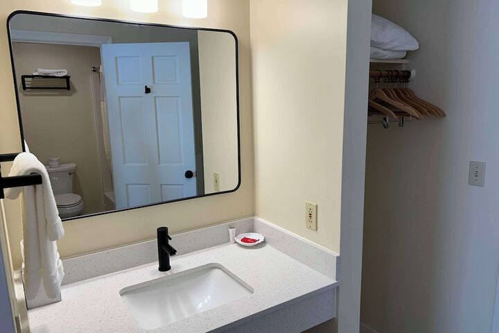Room 20 of 31