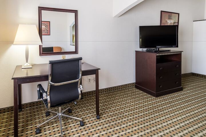 Room 41 of 58