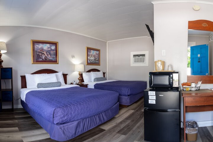 Room 21 of 37