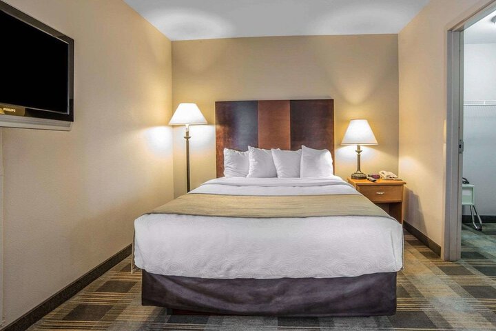 Room 42 of 52