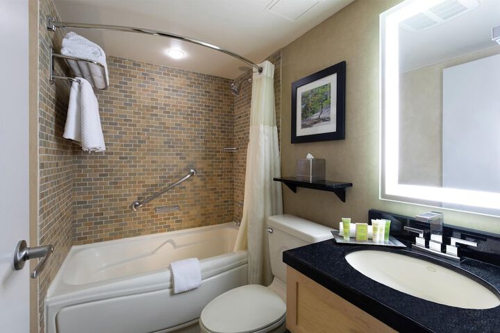 Hilton Whistler Resort & Spa