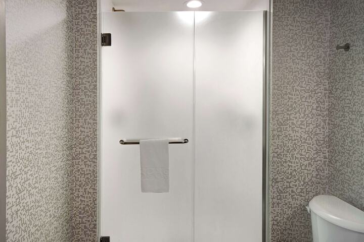 Room 20 of 45