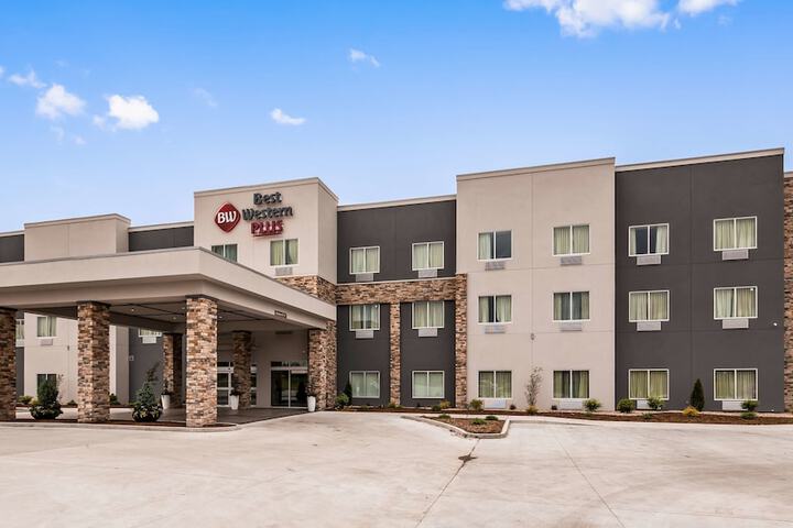 Hotel 2 of 20