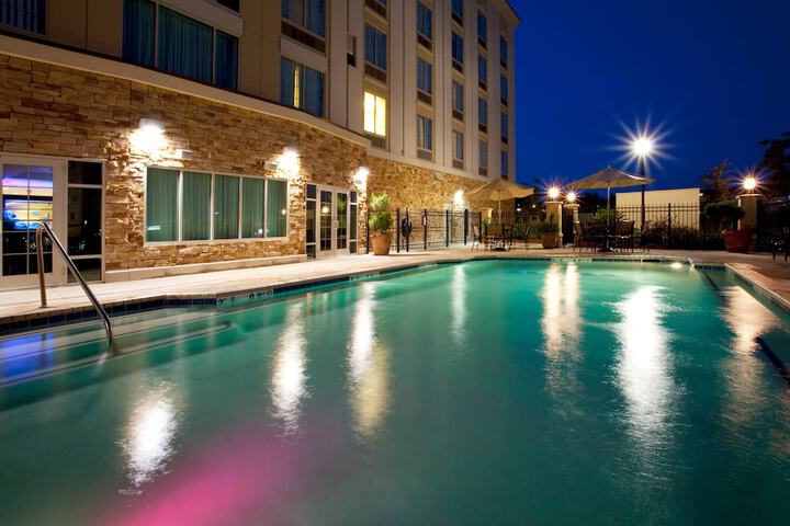 Pool 9 of 60