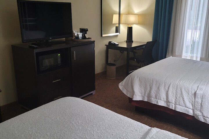 Room 12 of 51