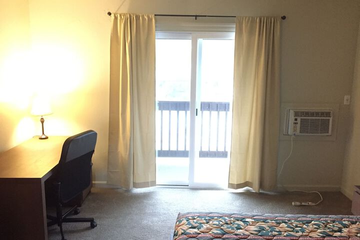 Room 55 of 58