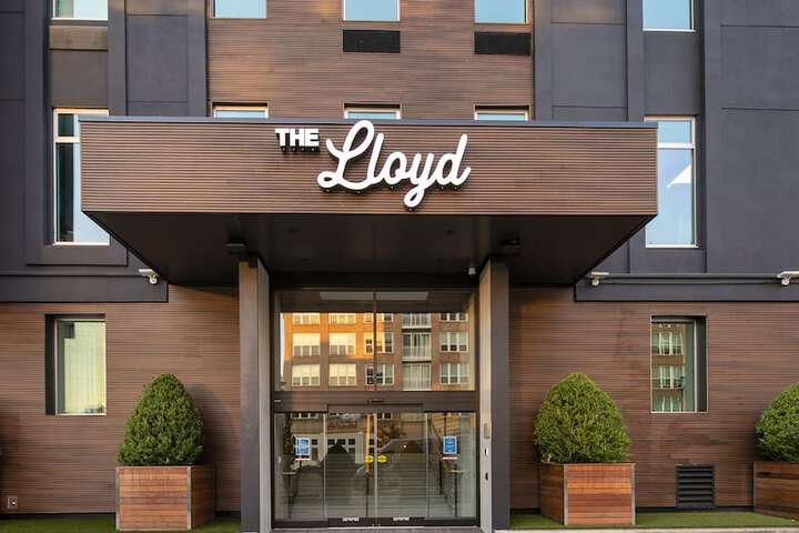 The Lloyd Stamford Tapestry Collection by Hilton