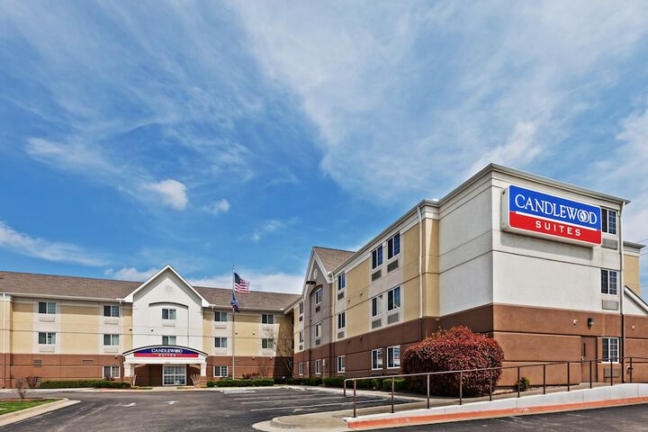 Candlewood Suites Owasso by IHG