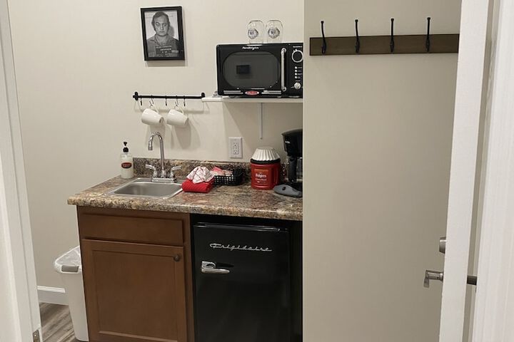 Room 79 of 238