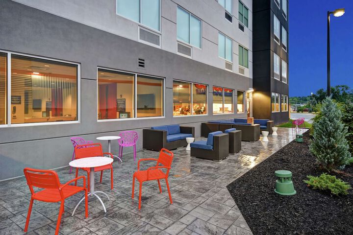 Terrace/Patio 34 of 36