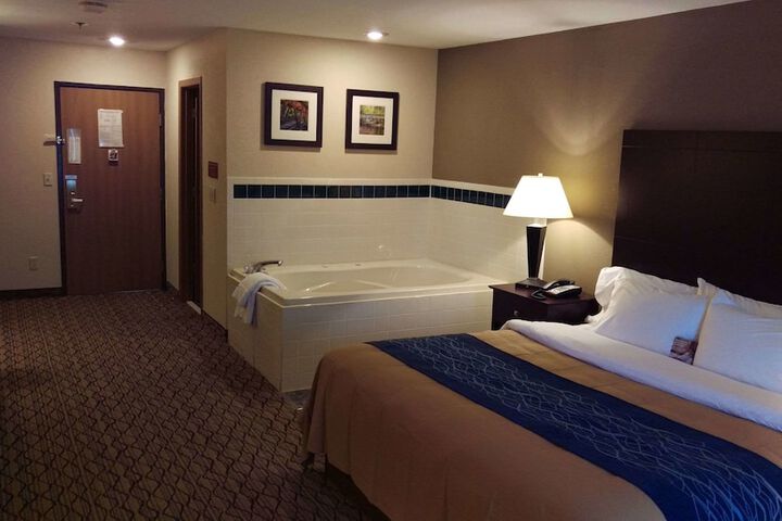 Comfort Inn Huntington Near University