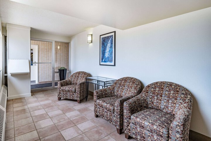 Travelodge by Wyndham Fort St. John