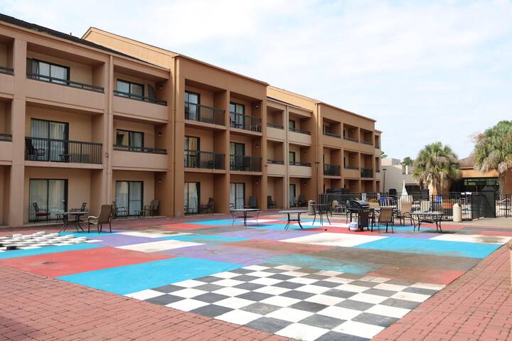 Hotel 3 of 34