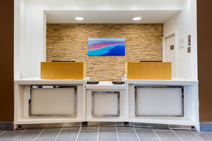 Comfort Inn & Suites Michigan City South