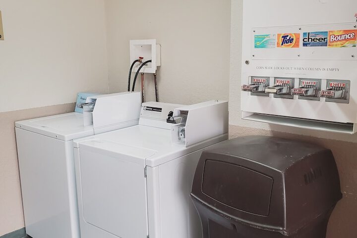 Laundry 36 of 37