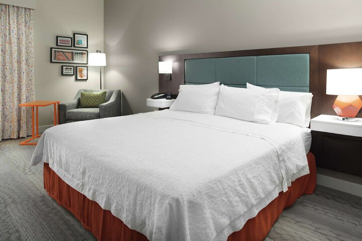 Room 11 of 29