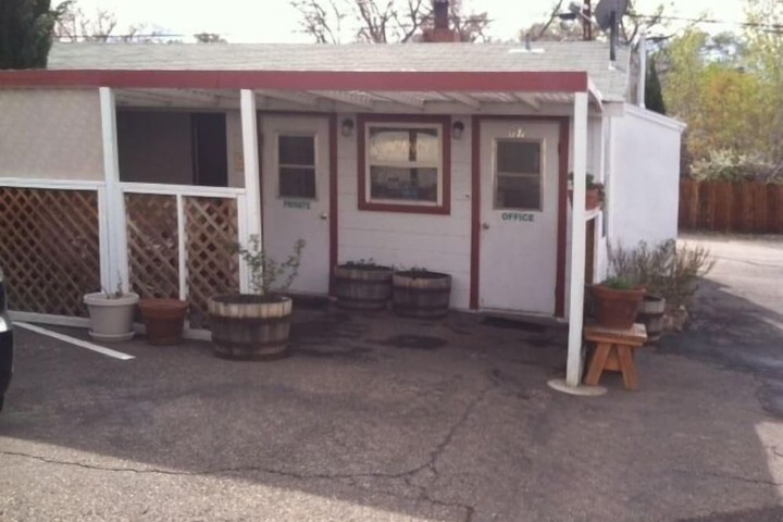 Independence Courthouse Motel