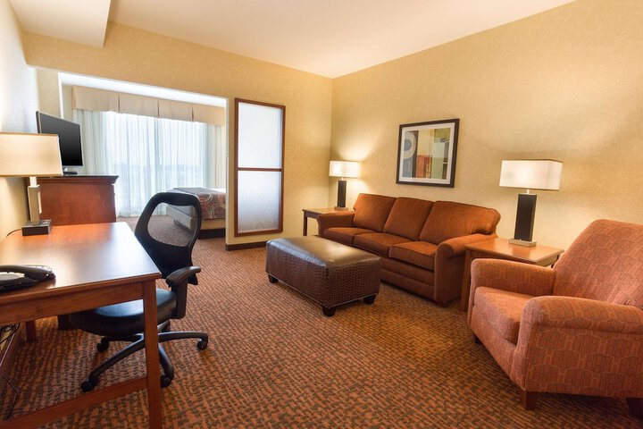 Room 16 of 44