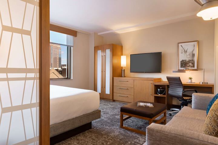 Room 18 of 54
