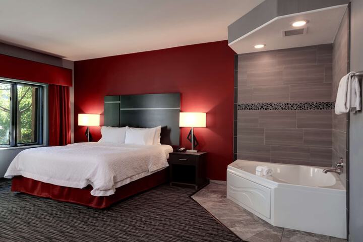 Room 44 of 72
