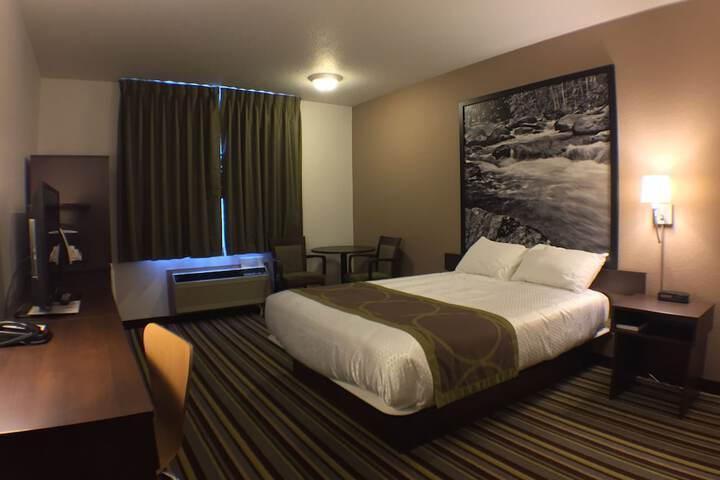 Room 39 of 43