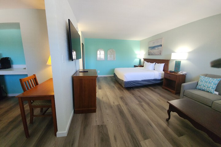 Room 19 of 43