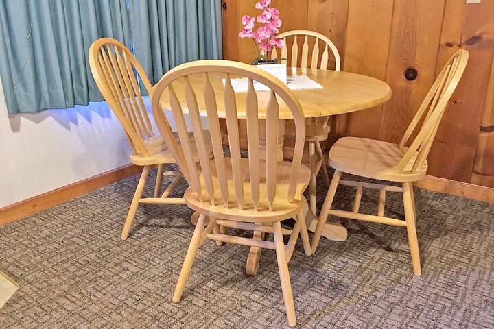 Room 43 of 183
