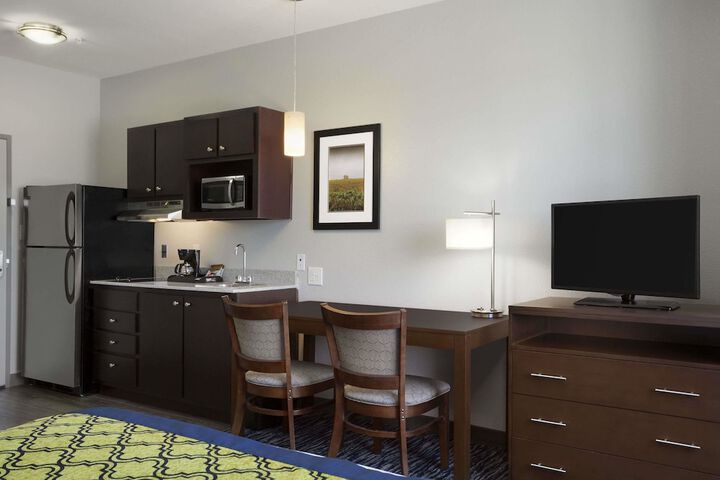 Room 15 of 24