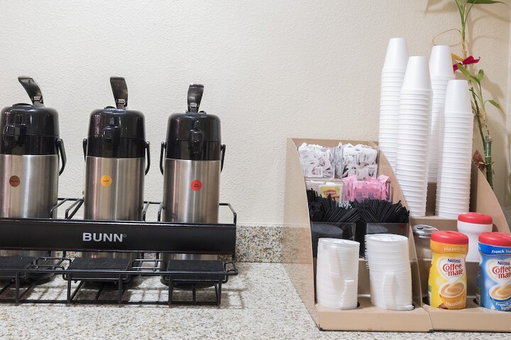 Breakfast/Coffee Service 37 of 37