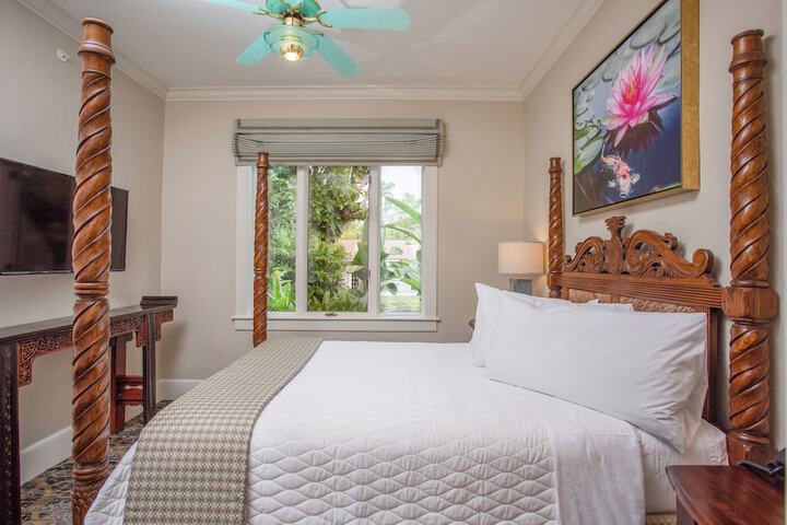 Shangri-La Springs