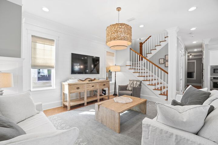 Prominence on 30A by Panhandle Getaways