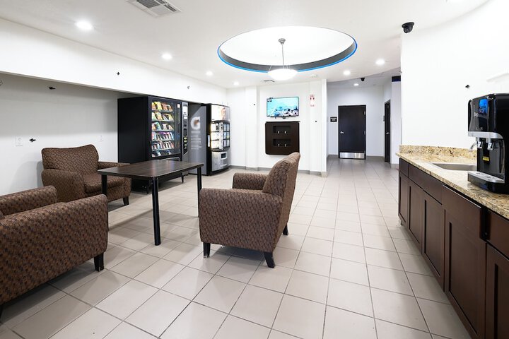 Emblaze Hotel