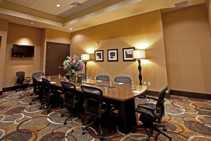 Embassy Suites Palmdale