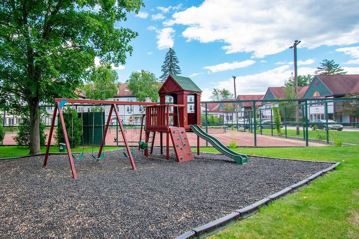 Eastern Slope Inn Resort