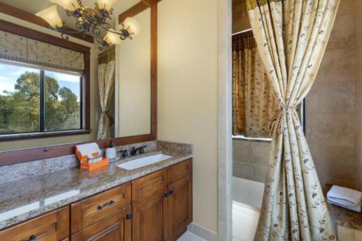 Peregrine Point 103 Home