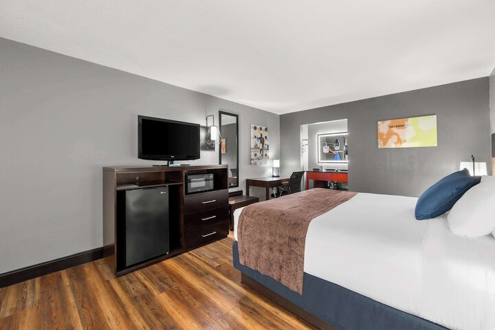 Room 25 of 45