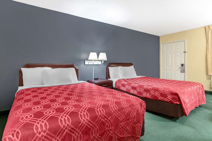 Room 18 of 23