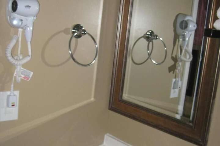 Room 21 of 52