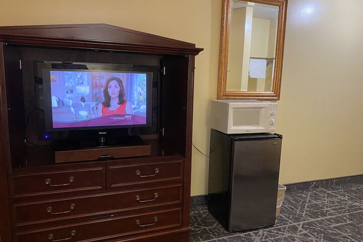 Knights Inn & Suites Dublin